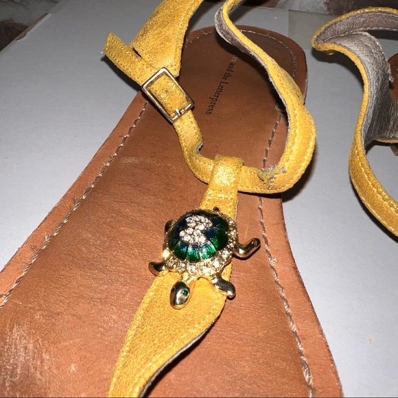 Yellow Sandals with Turtle Charm - Picture 3 of 8